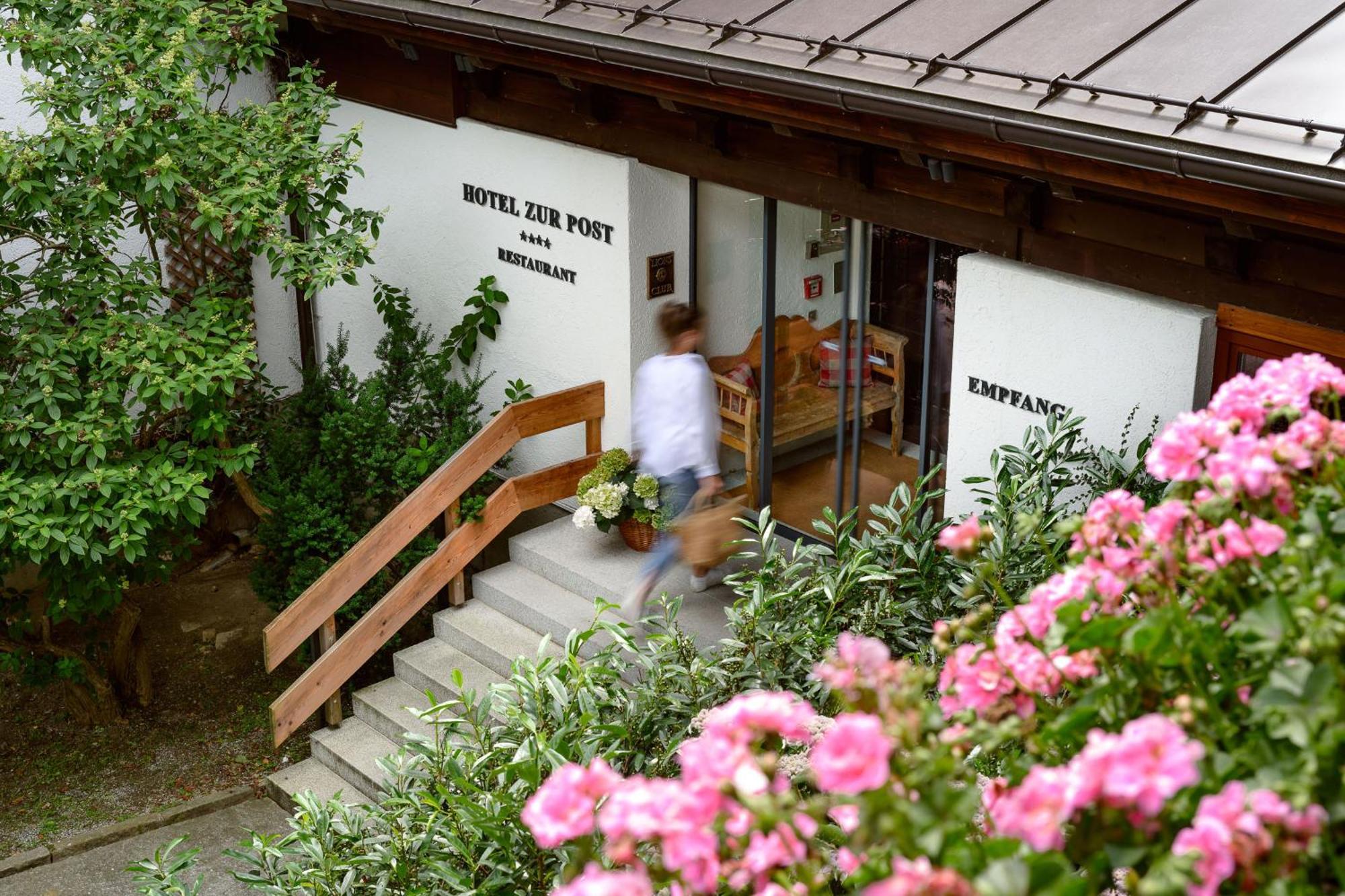 Hotel Zur Post Goldegg Exterior photo